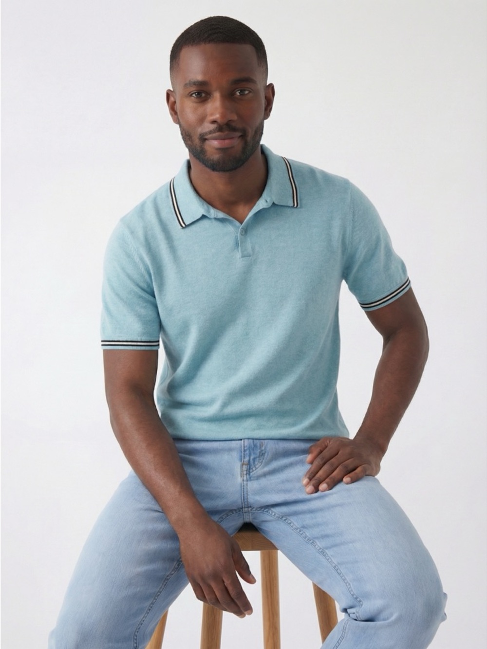 Banana Republic Light Blue Polo‎ with Tipped Collar